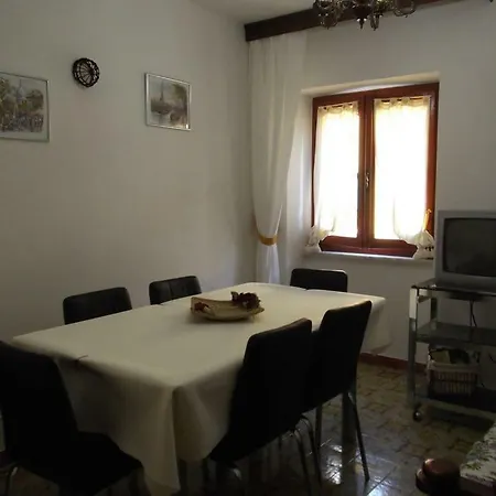 Tra Mare E Montagna *